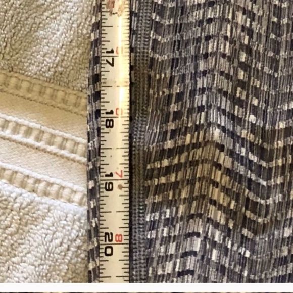 Lululemon WUC - Picture 5 of 6